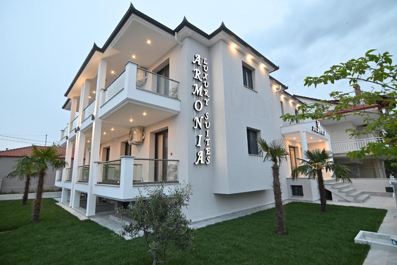 Armonia Luxury Suites Vrasná エクステリア 写真