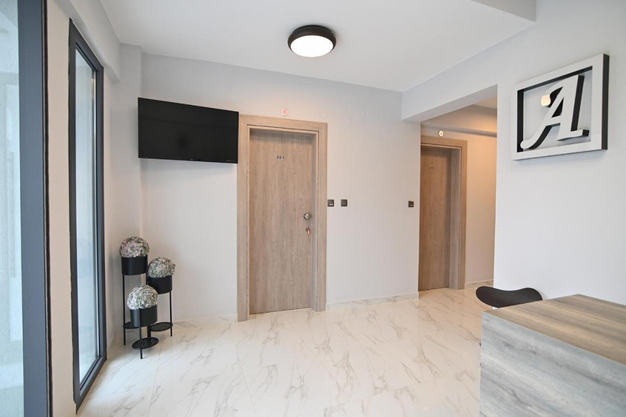 Armonia Luxury Suites Vrasná エクステリア 写真