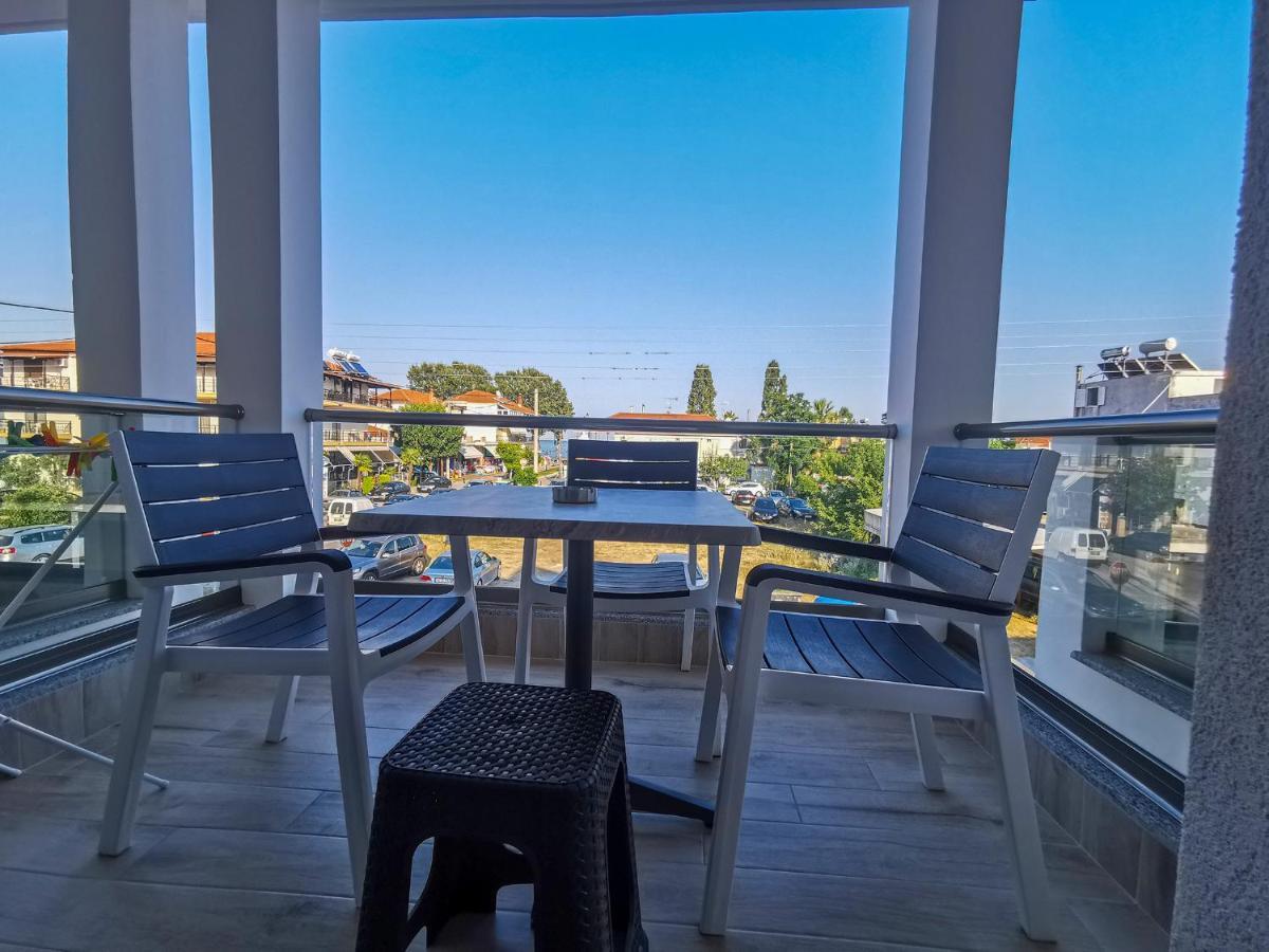 Armonia Luxury Suites Vrasná エクステリア 写真
